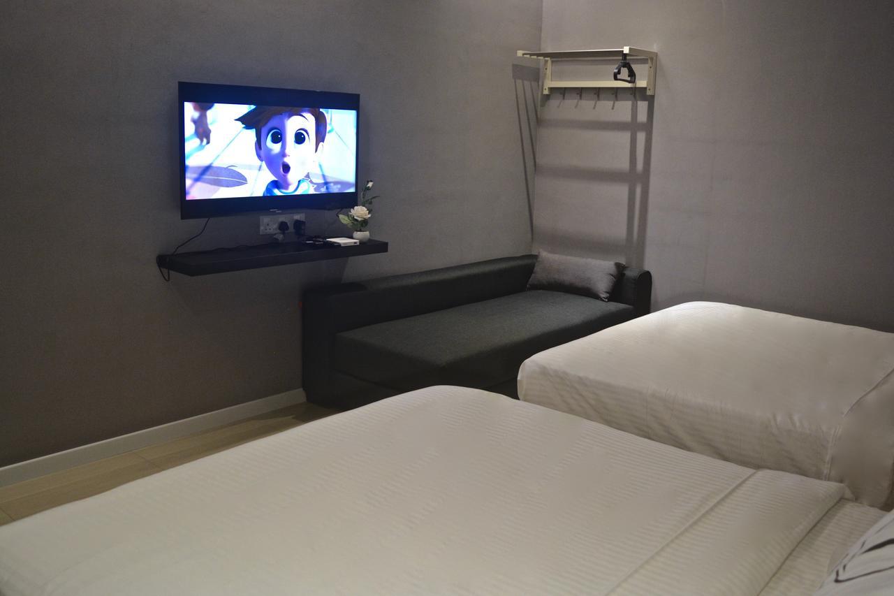 Iconic Suites & Pods Hotel 이포 외부 사진